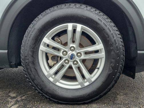 2022 Ford Explorer Base