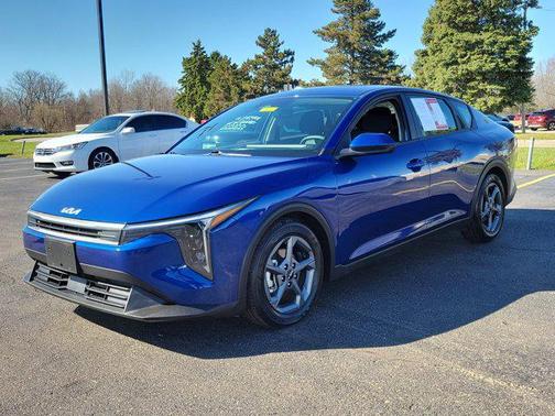2025 Kia K4 LXS