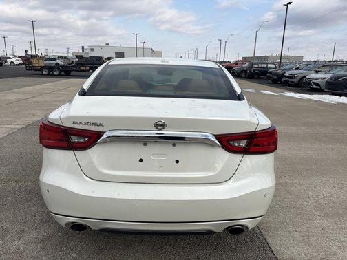 2017 Nissan Maxima 3.5 SR