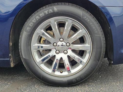 2013 Chrysler 300C Base