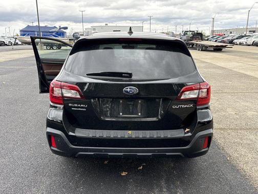 2018 Subaru Outback 2.5i Touring