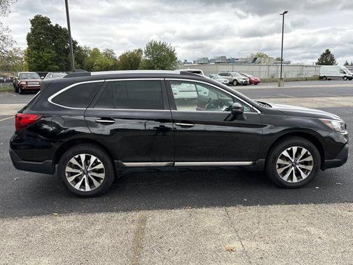 2018 Subaru Outback 2.5i Touring