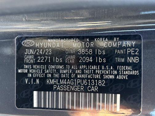 2023 Hyundai ELANTRA SEL