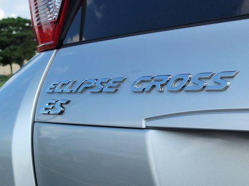 2020 Mitsubishi Eclipse Cross ES