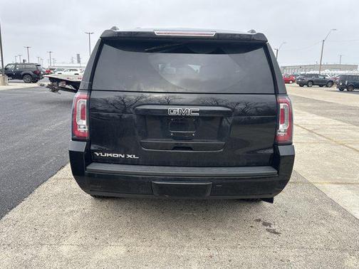 2019 GMC Yukon XL SLT