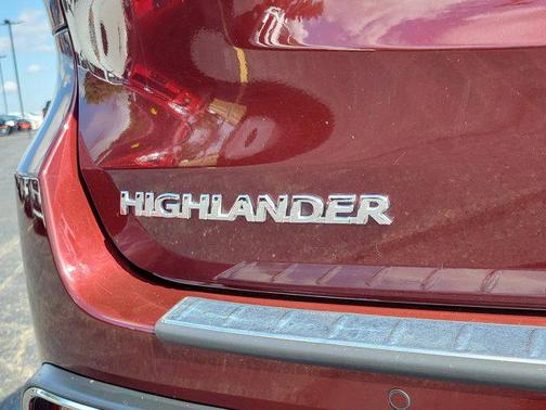 2017 Toyota Highlander Limited Platinum