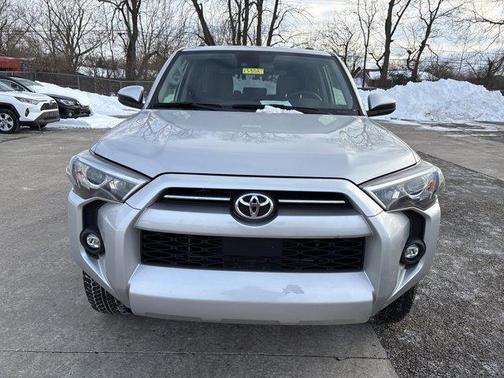 2024 Toyota 4Runner SR5