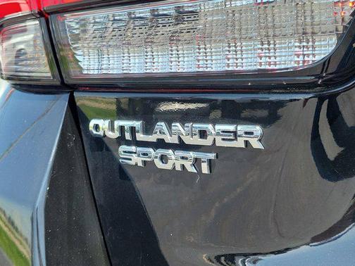 2024 Mitsubishi Outlander Sport 2.0 ES