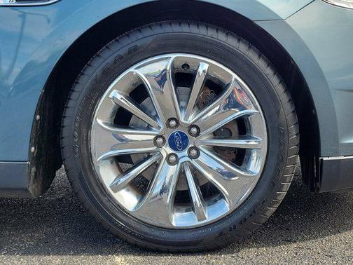 2010 Ford Taurus Limited