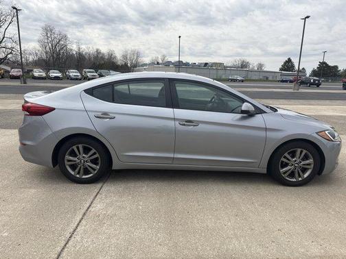 2017 Hyundai ELANTRA Value Edition