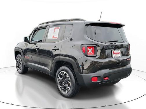 2023 Jeep Renegade Trailhawk