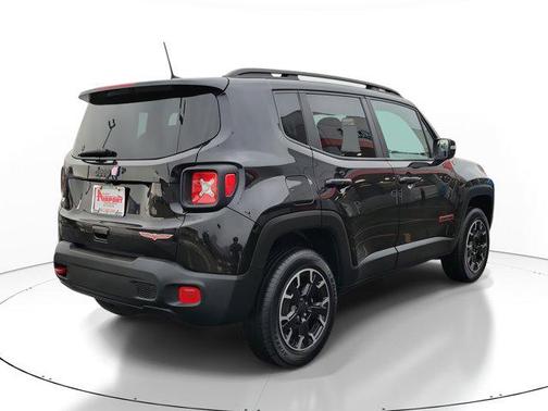 2023 Jeep Renegade Trailhawk