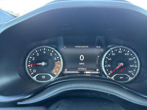 2023 Jeep Renegade Trailhawk