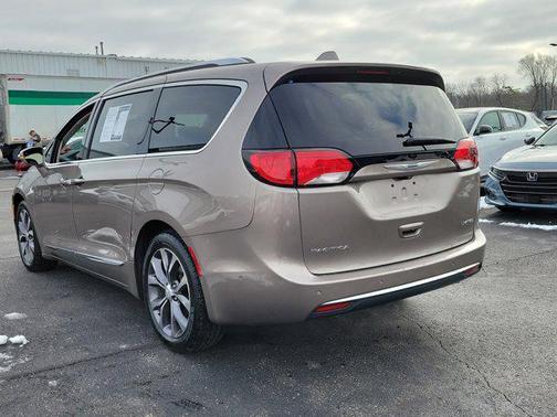 2018 Chrysler Pacifica Limited