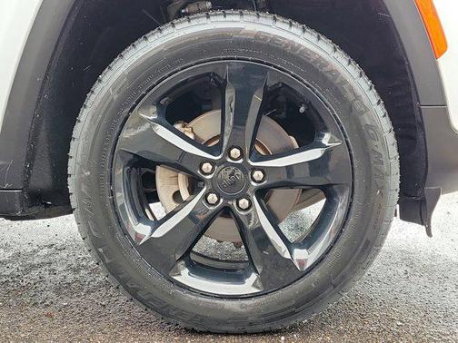 2022 Jeep Grand Cherokee Altitude