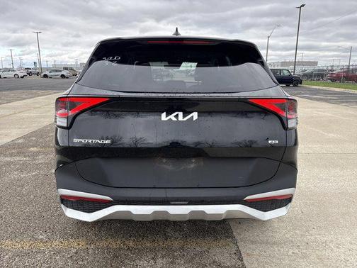 2025 Kia Sportage LX