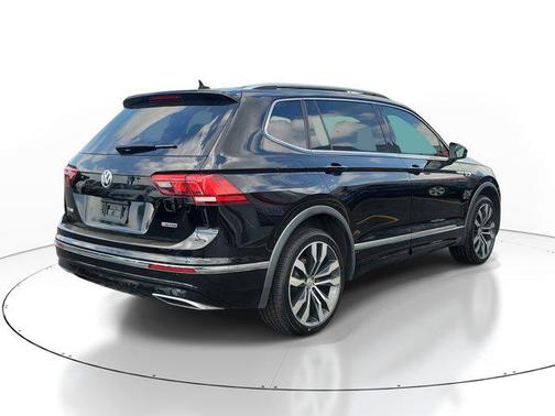 2020 Volkswagen Tiguan 2.0T SEL R-Line 4MOTION