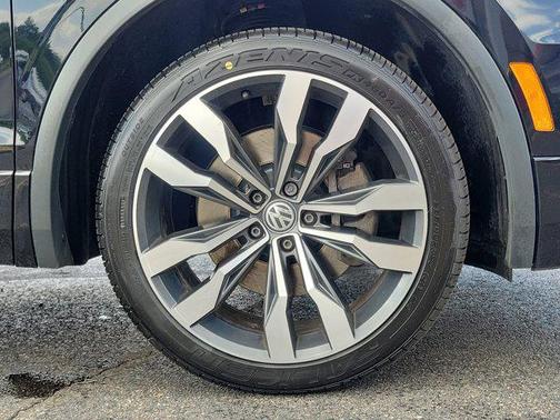 2020 Volkswagen Tiguan 2.0T SEL R-Line 4MOTION