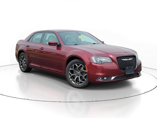 2018 Chrysler 300 S