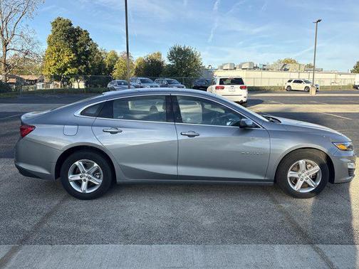 2024 Chevrolet Malibu FWD 1LT