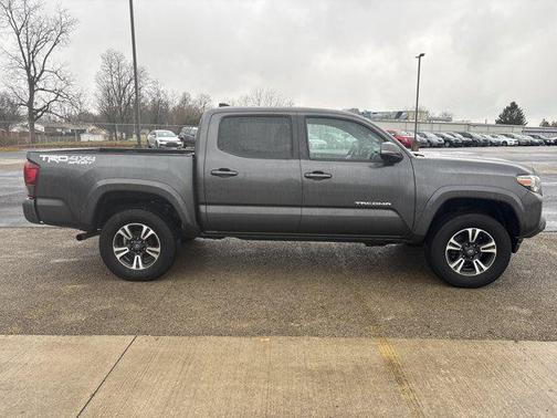 2019 Toyota Tacoma TRD Sport