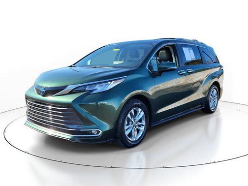 2024 Toyota Sienna Limited
