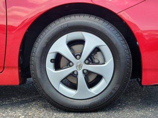 2013 Toyota Prius Three