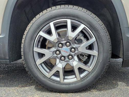 2023 GMC Acadia AWD SLT
