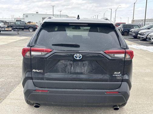 2024 Toyota RAV4 Hybrid XLE