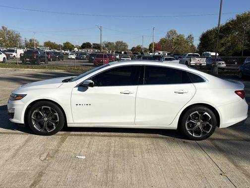 2023 Chevrolet Malibu FWD 1LT