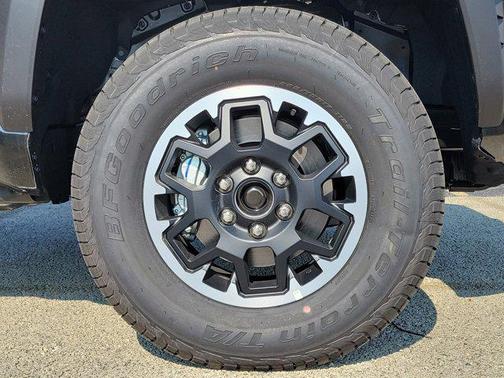 2025 Toyota Tacoma TRD Off Road