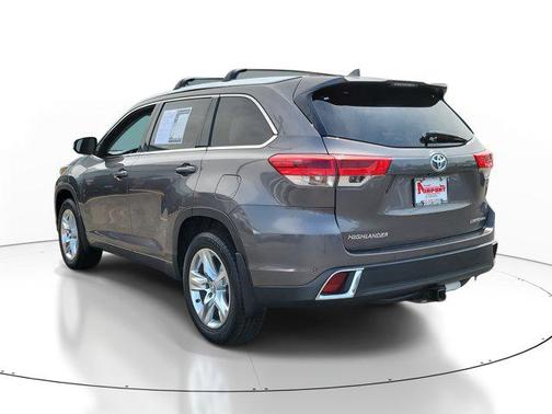 2017 Toyota Highlander Limited