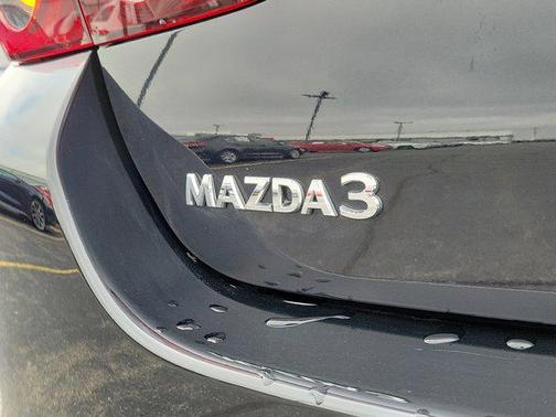2025 Mazda Mazda3 FWD w/Preferred Package