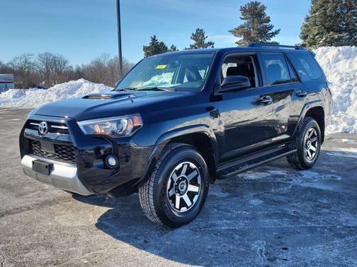 2024 Toyota 4Runner TRD Off Road
