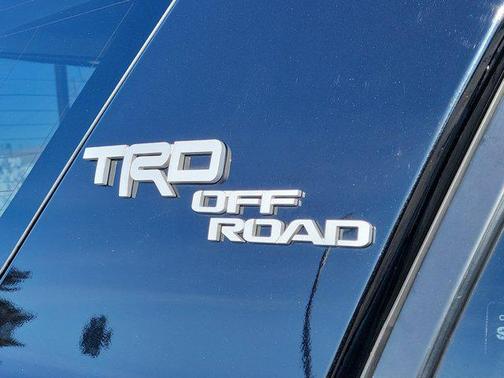 2024 Toyota 4Runner TRD Off Road