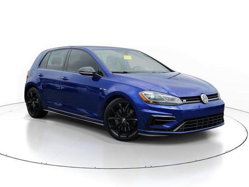 2018 Volkswagen Golf R 2.0T DSG