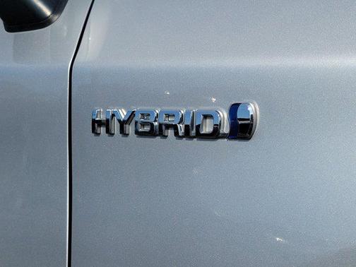 2011 Toyota Prius III