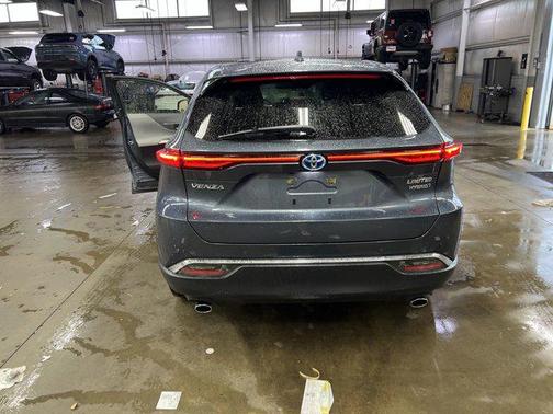 2021 Toyota Venza XLE