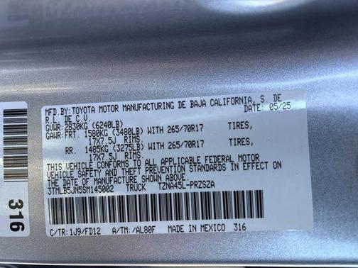 2025 Toyota Tacoma TRD Off Road