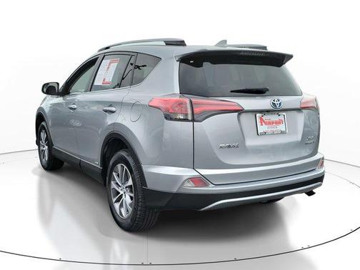 2018 Toyota RAV4 Hybrid XLE