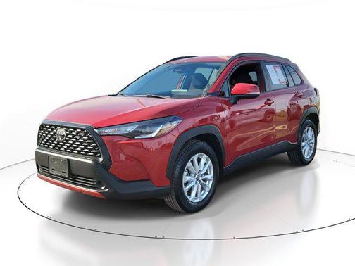 2024 Toyota Corolla Cross LE