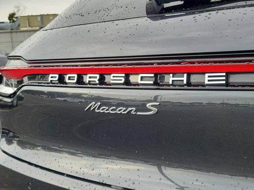 2020 Porsche Macan S