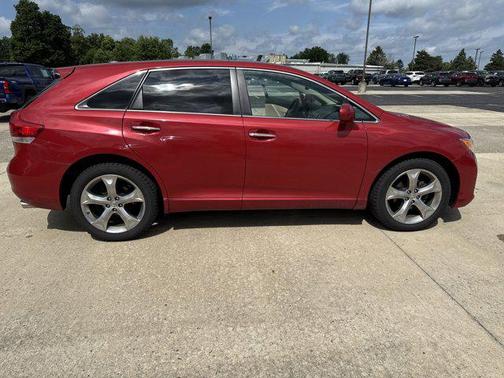 2011 Toyota Venza Base