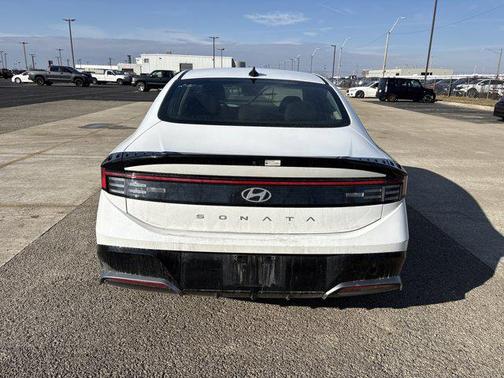 2025 Hyundai SONATA SEL