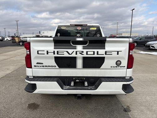 2021 Chevrolet Silverado 1500 Custom