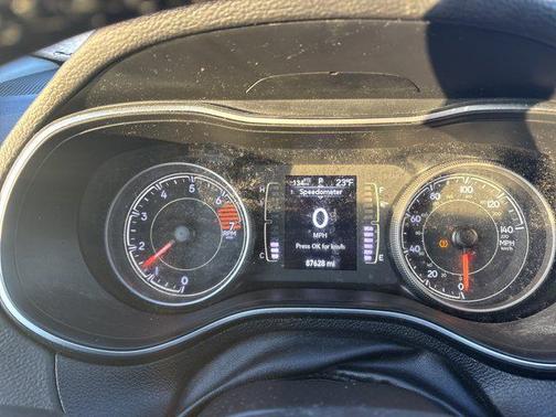 2019 Jeep Cherokee Altitude