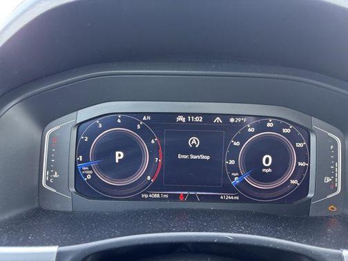 2023 Volkswagen Atlas Cross Sport 3.6L V6 SEL Premium R-Line