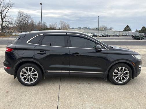 2015 Lincoln MKC Base