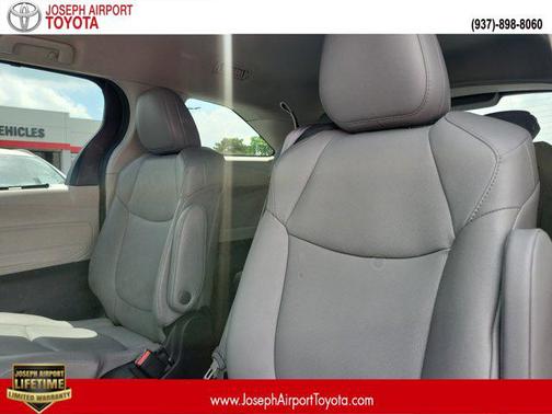 2023 Toyota Sienna XLE 8 Passenger