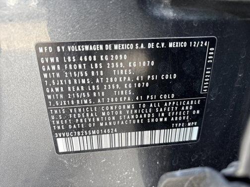 2025 Volkswagen Taos 1.5T SE